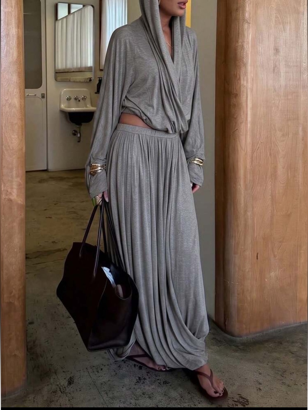 Women's Casual Hooded Two Pieces Outfit With Dolman Sleeve Top And Pleated Maxi